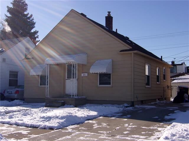 Property Photo:  1072 23rd Street  MI 48192 
