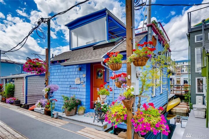 2235 Fairview Ave E 6  Seattle WA 98102 photo