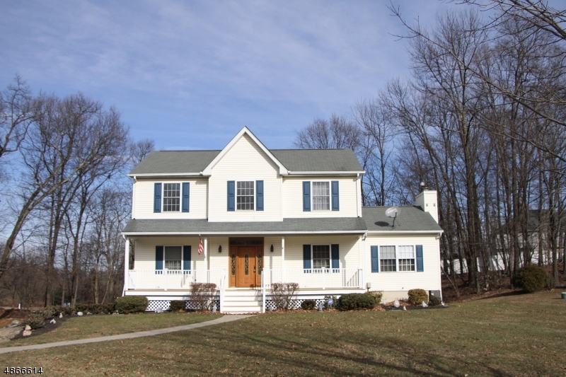 Property Photo:  58 Fieldstone Trl  NJ 07871 