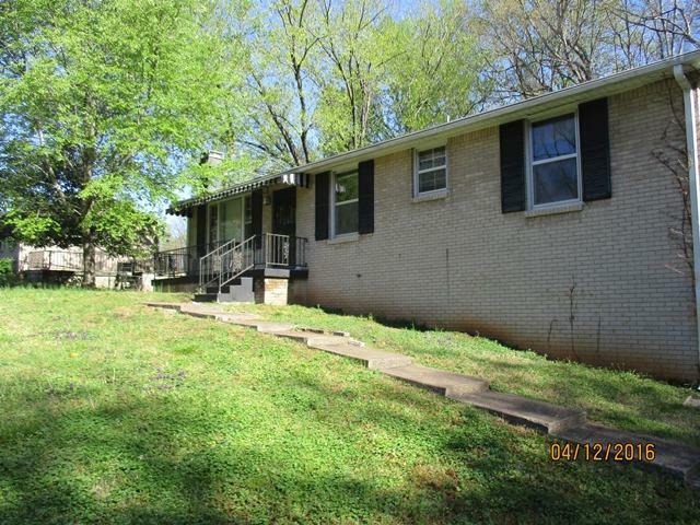 Property Photo:  15 Saratoga Dr  TN 37042 