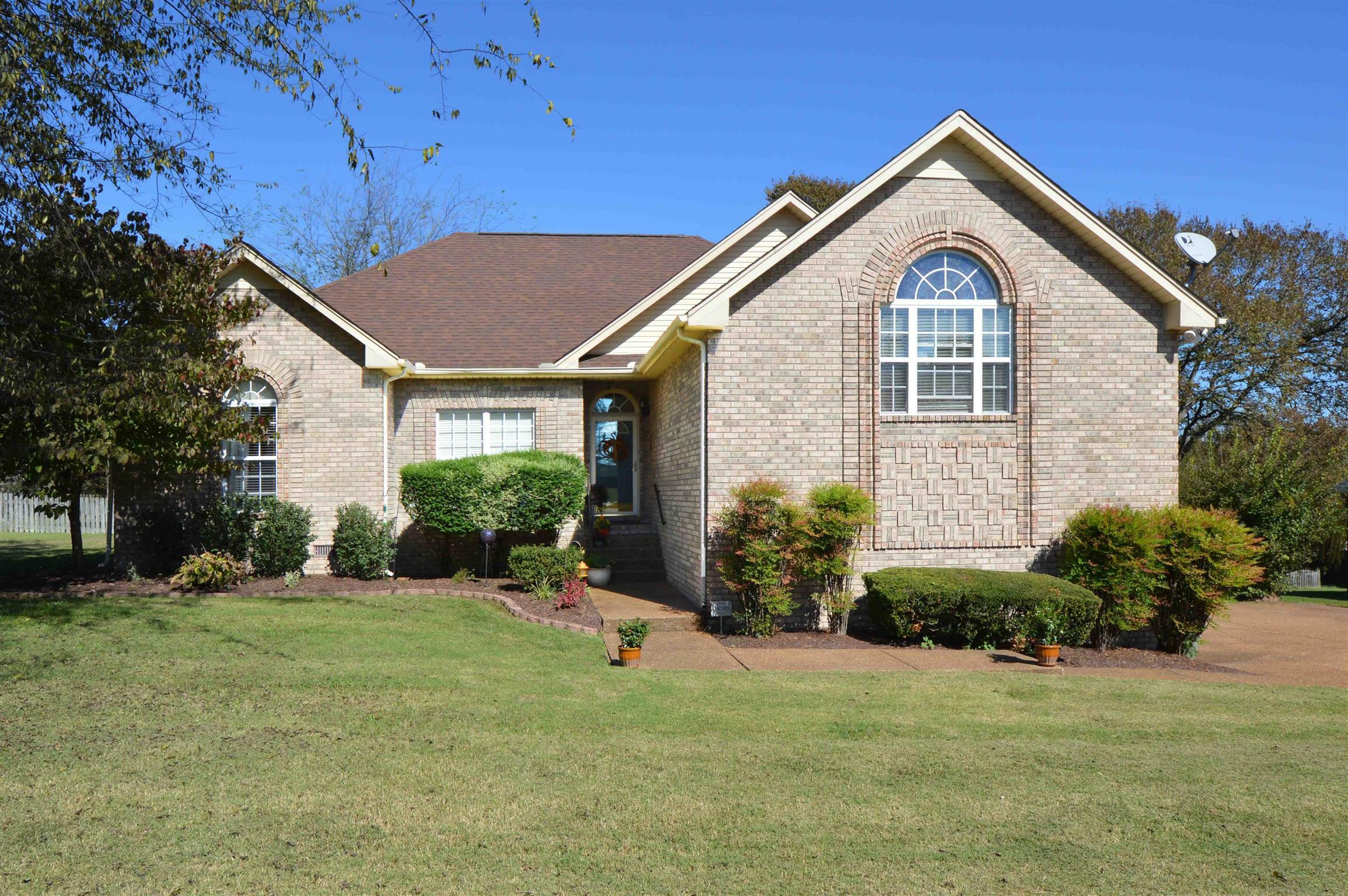 Property Photo:  116 Audubon Ln  TN 37075 