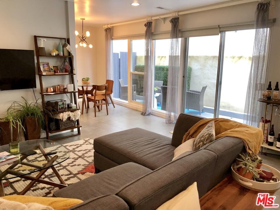 Property Photo: 11842 Kiowa Ave 2 CA 90049