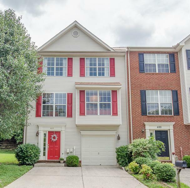 Property Photo: 489 Huntington Ridge Dr TN 37211