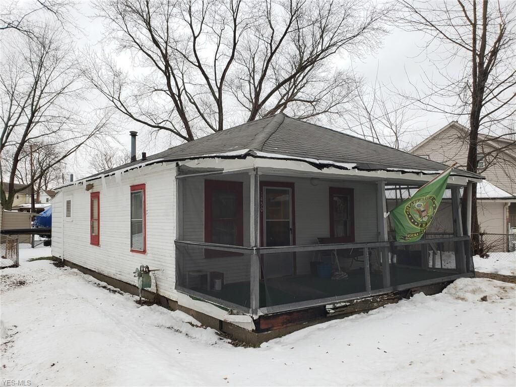 Property Photo: 1450 3rd Street OH 44312