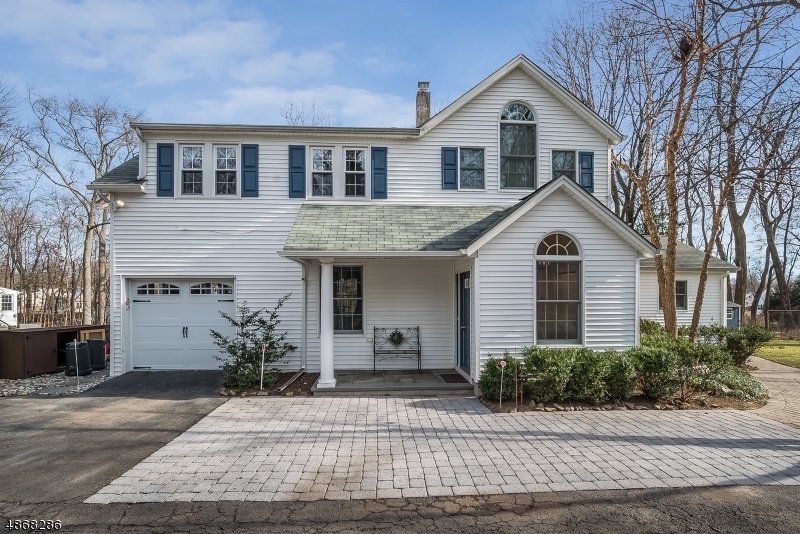 Property Photo:  389 Stevens Ave  NJ 07450 