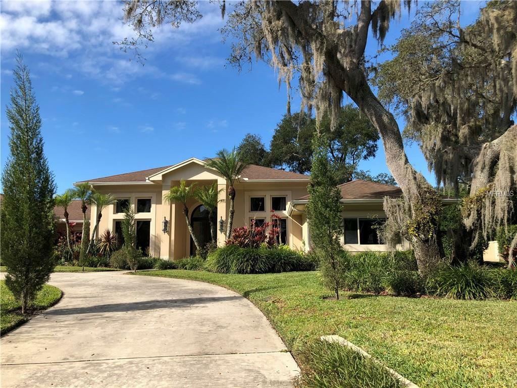 Property Photo:  16504 Villespin De Avila  FL 33613 