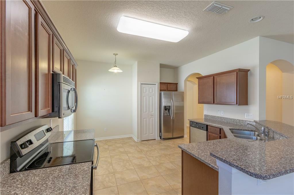 Property Photo:  805 Dolphin Cay Way  FL 34736 