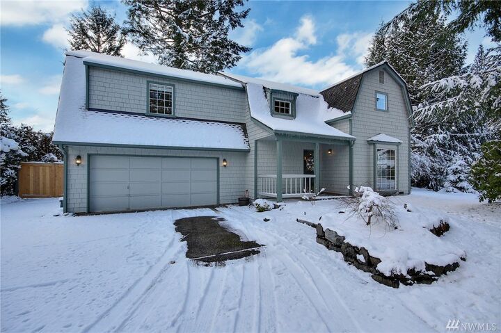 Property Photo: 14212 20th Dr SE WA 98012