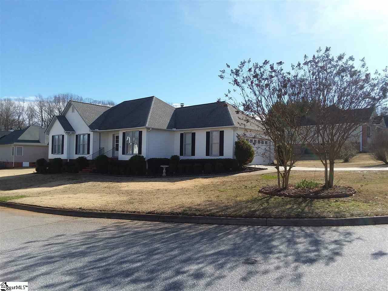 Property Photo:  20 Arbordale Lane  SC 29680 