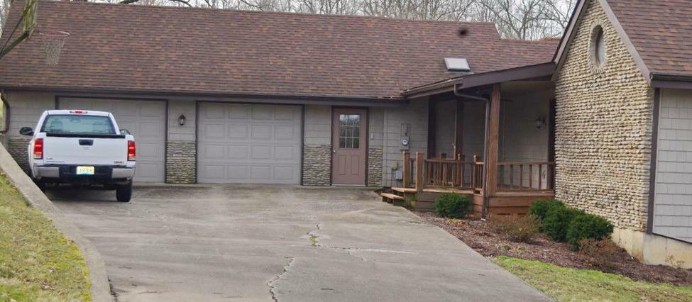 Property Photo:  575 Avenstoke Road  KY 40076 