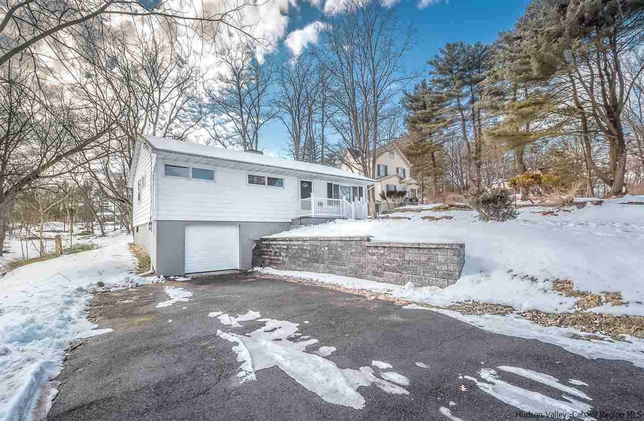 Property Photo:  79 Grandview  NY 12401 