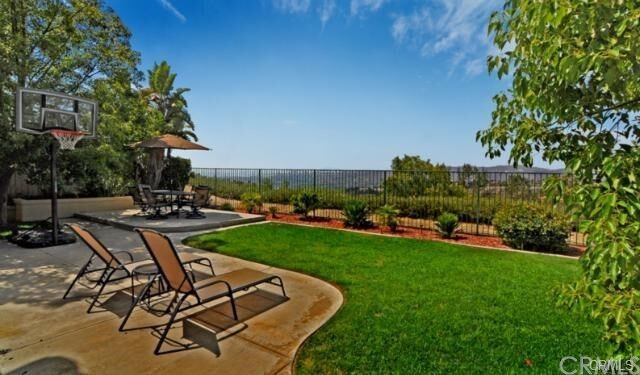 Property Photo: 1028 S Cascade Lane CA 92808