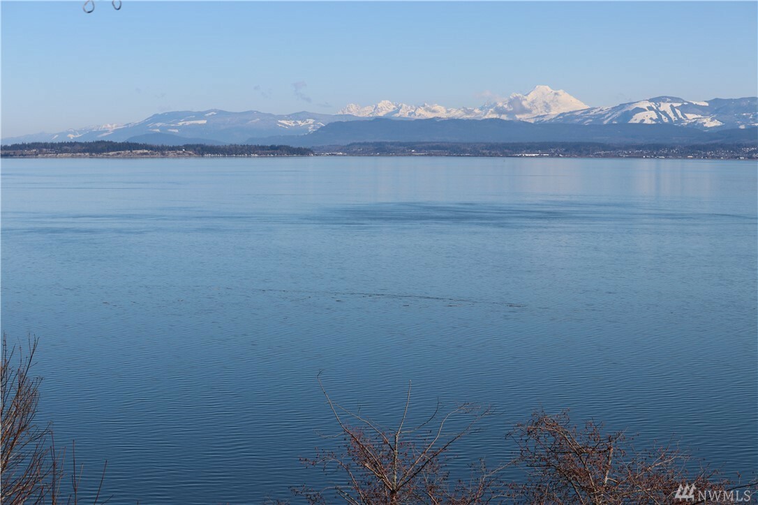 Property Photo: 1 Xxx S East Camano Dr WA 98282