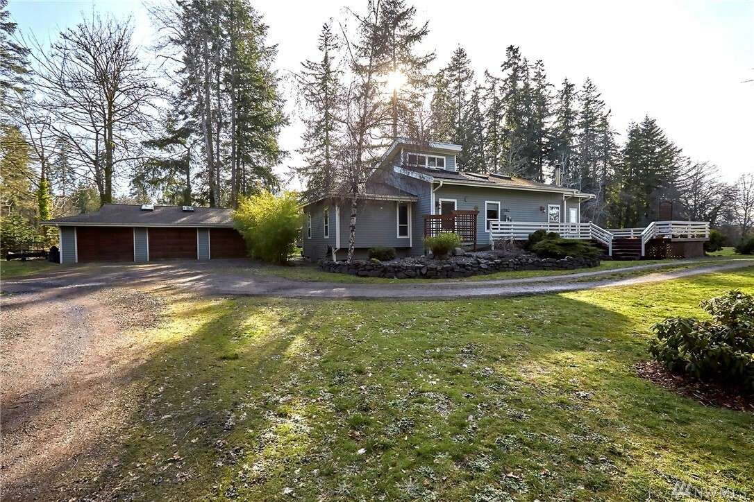 Property Photo:  6102 E Hilldale Rd  WA 98366 