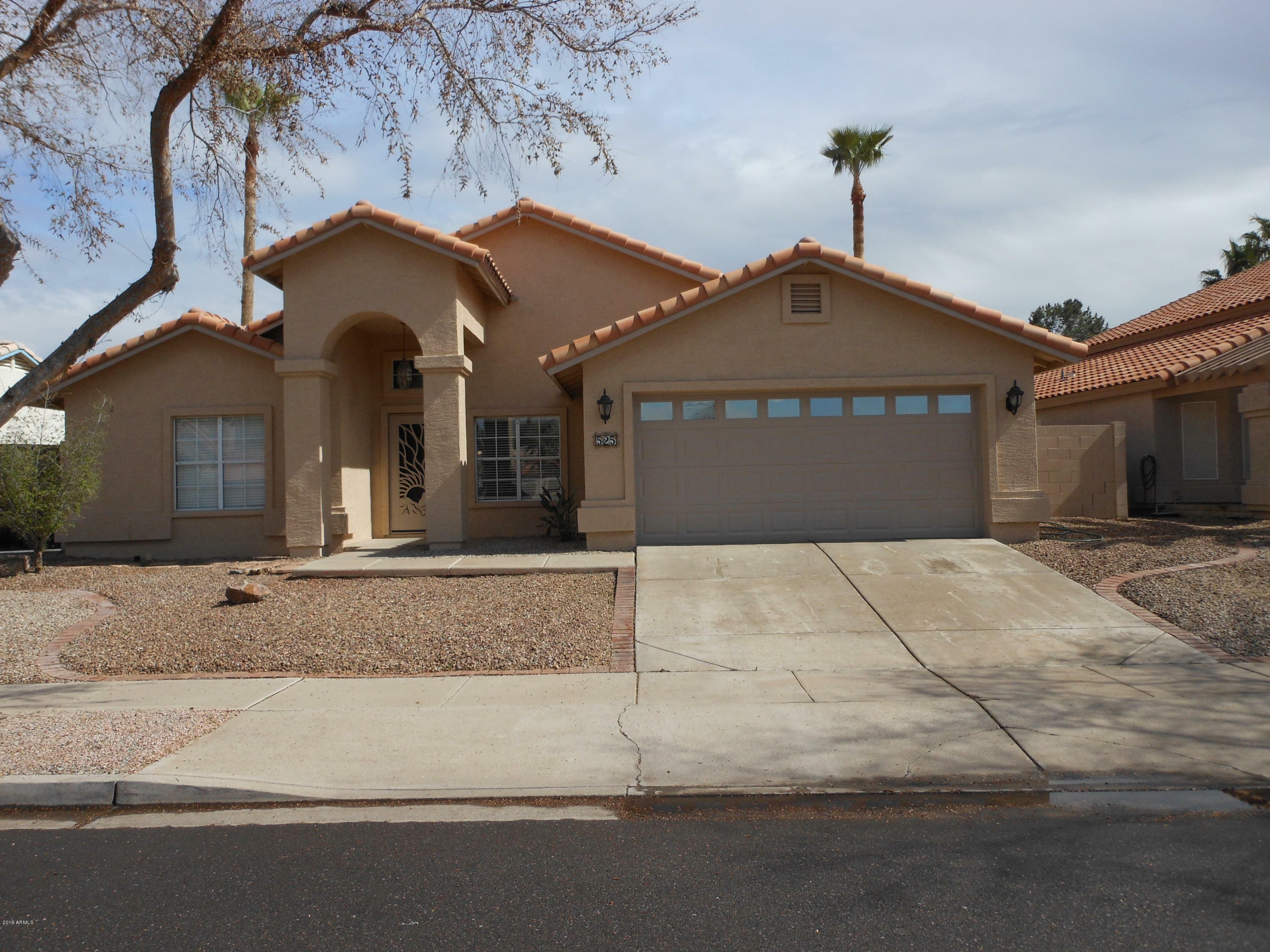 Property Photo:  525 S Evergreen Street  AZ 85225 