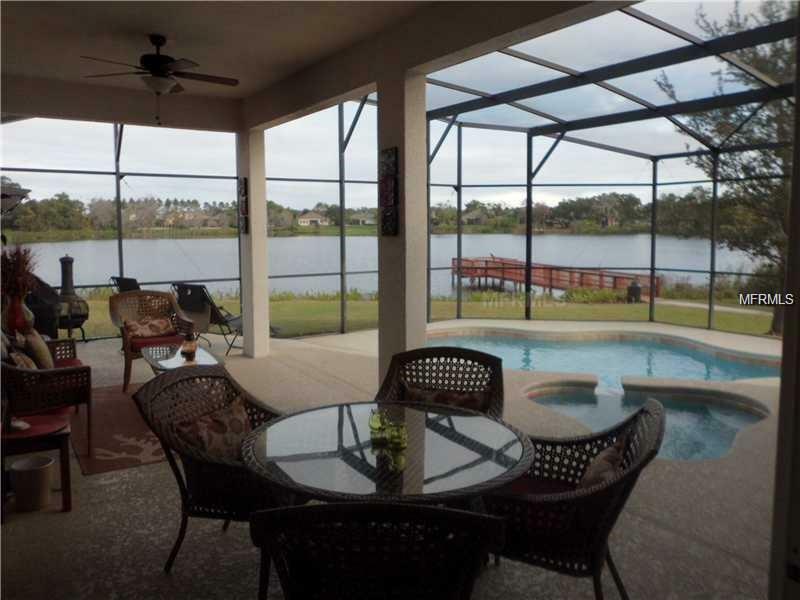 Property Photo: 637 Lake Beulah Cove FL 34787