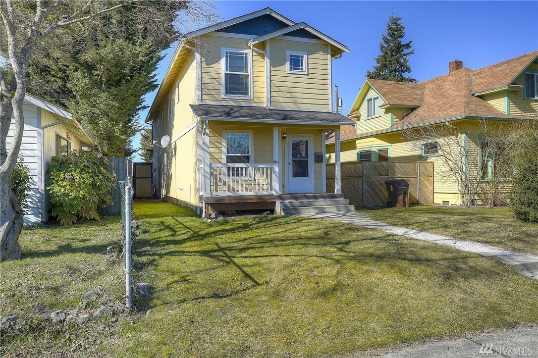 Property Photo:  6126 S G St  WA 98408 