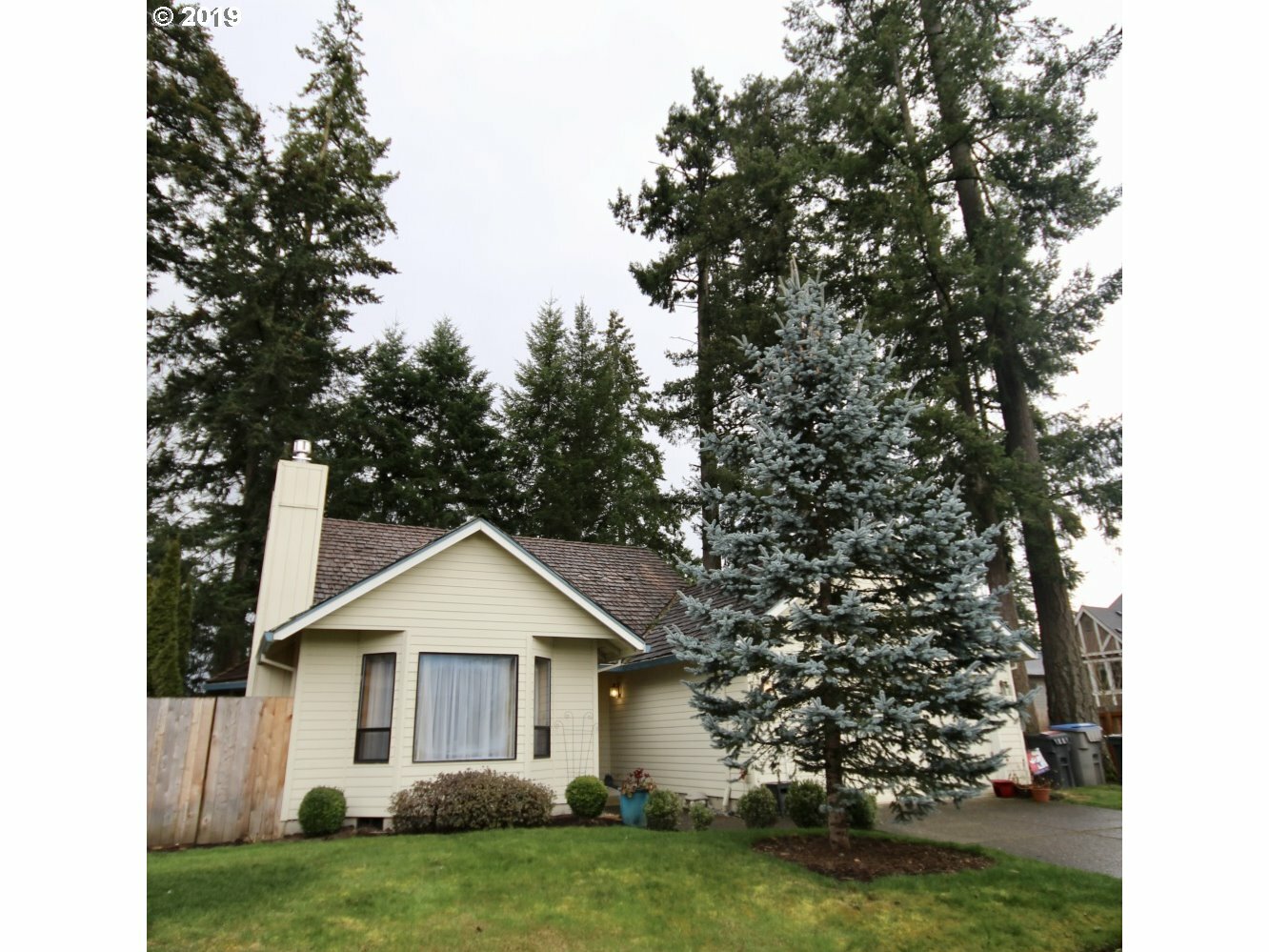 Property Photo:  17140 SW 131st Ave  OR 97224 