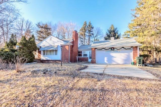 Property Photo:  2874 W Tienken Road  MI 48306 