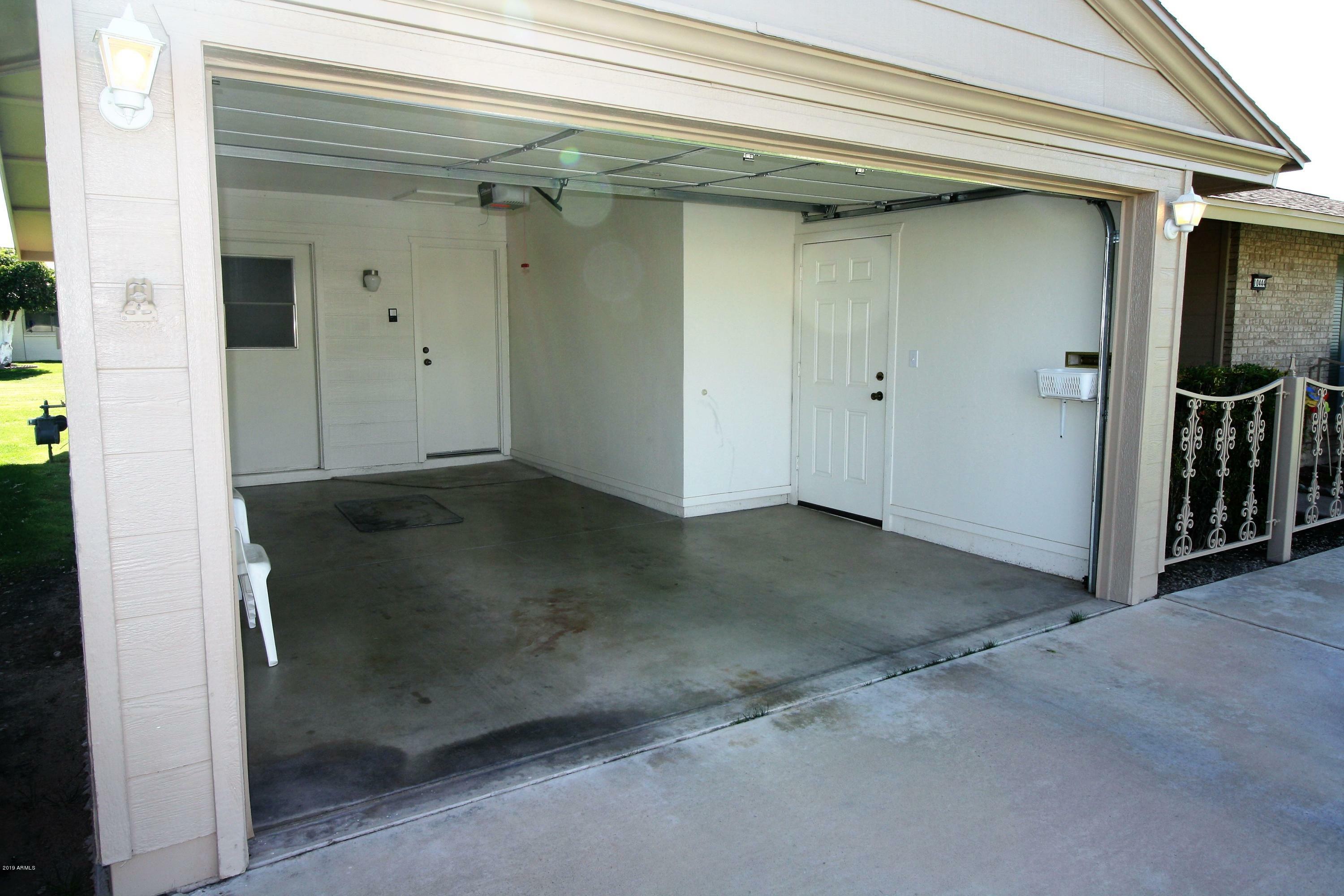 Property Photo: 10444 W Roundelay Circle AZ 85351