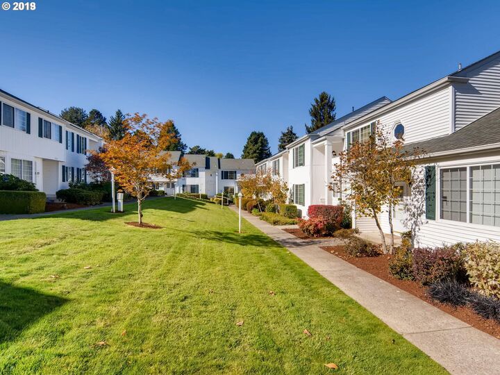 13146 SW 17th St  Beaverton OR 97008 photo