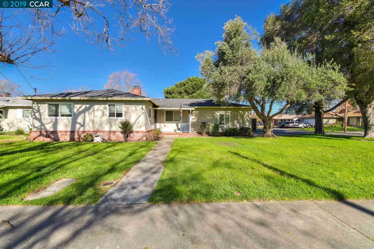 Property Photo:  3969 Beechwood Dr  CA 94519 