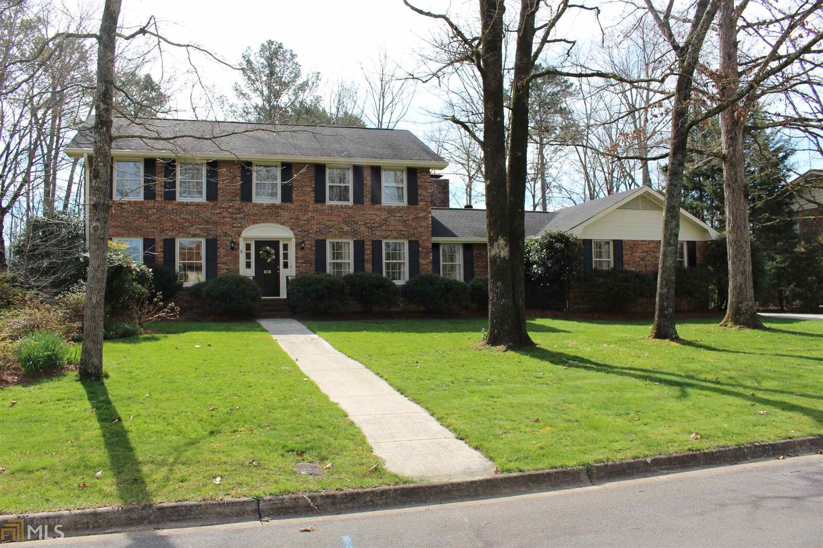 Property Photo: 113 Rolling Oaks Drive GA 30165