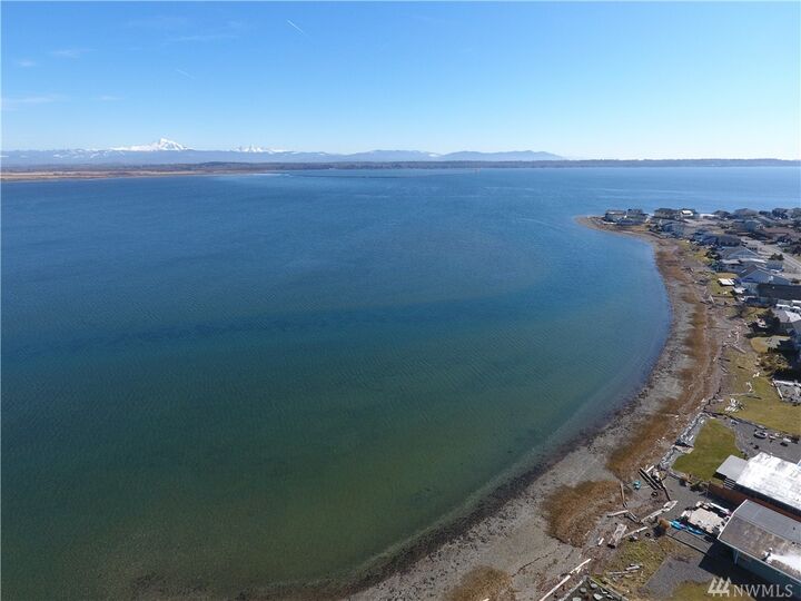 Property Photo: 4132 Saltspring Dr WA 98248