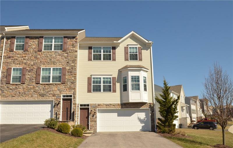 Property Photo: 770 Freedom Dr PA 15106