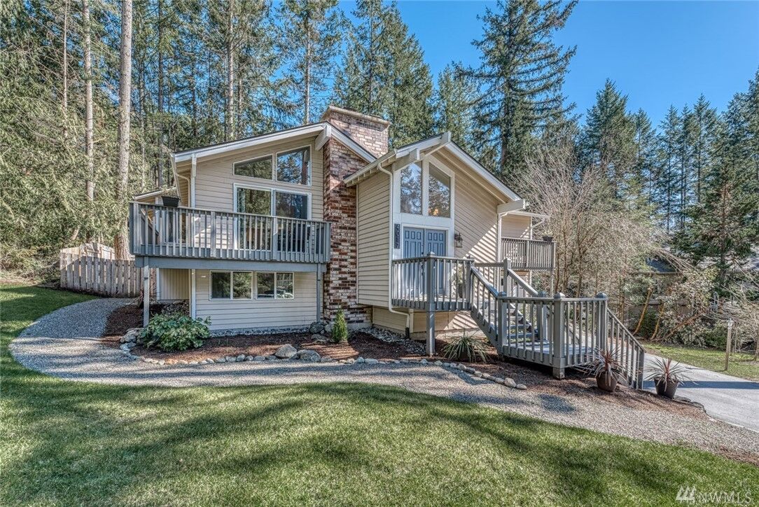 Property Photo:  4017 30th Av Ct NW  WA 98335 