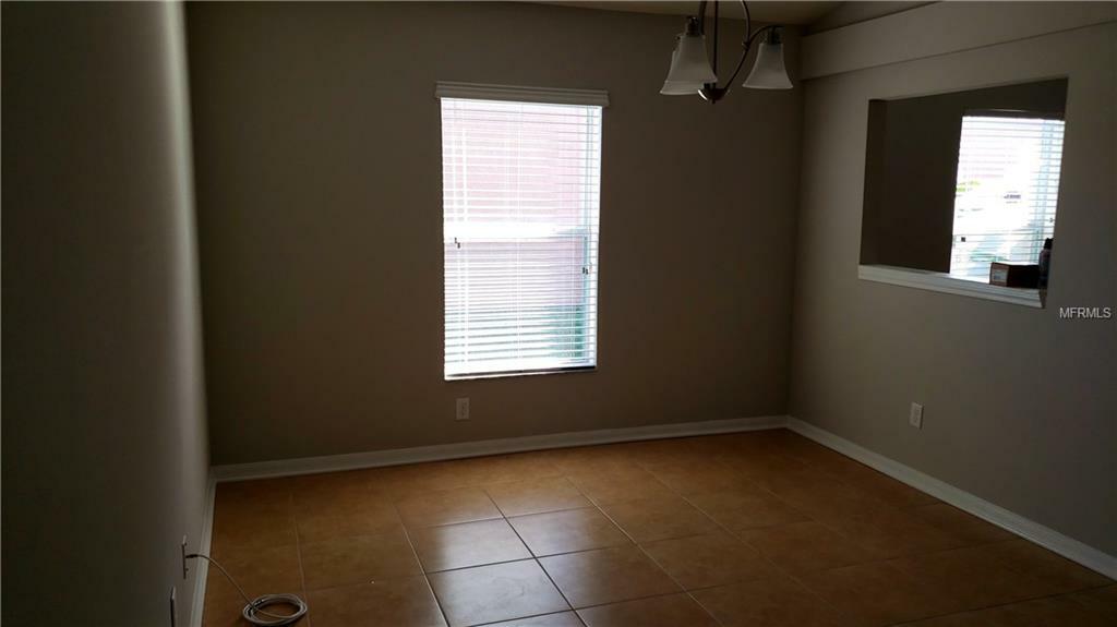 Property Photo:  132 Star Shell Drive  FL 33572 