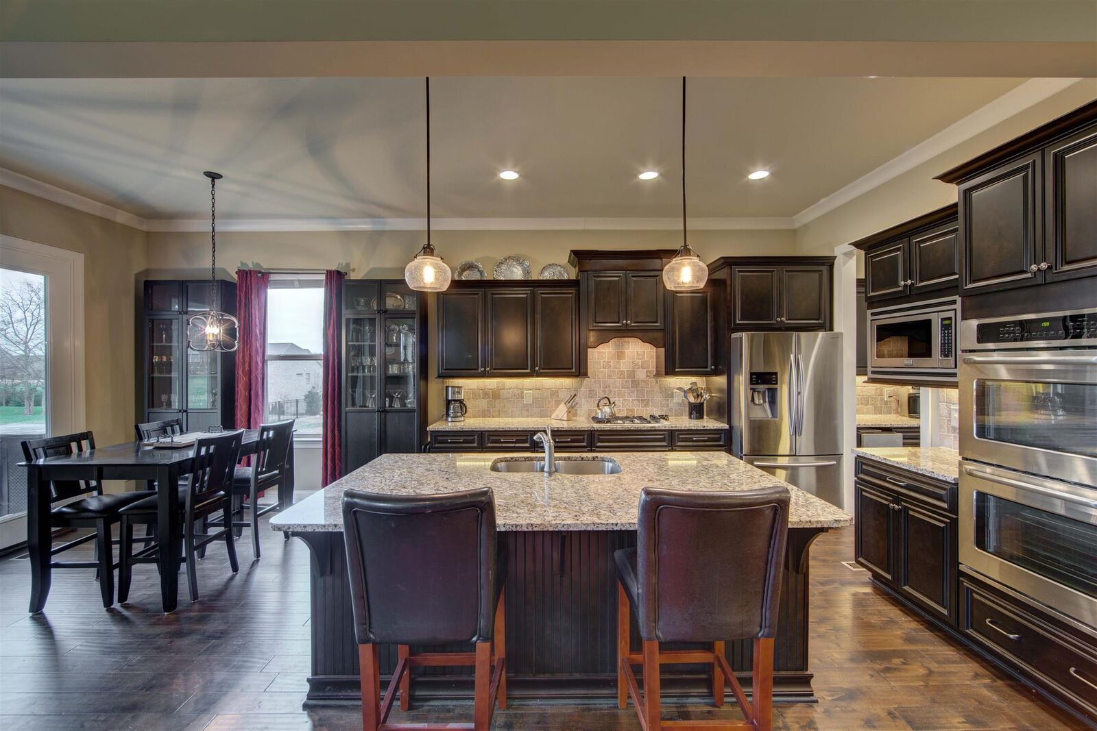 Property Photo:  2037 Callaway Park Pl  TN 37179 