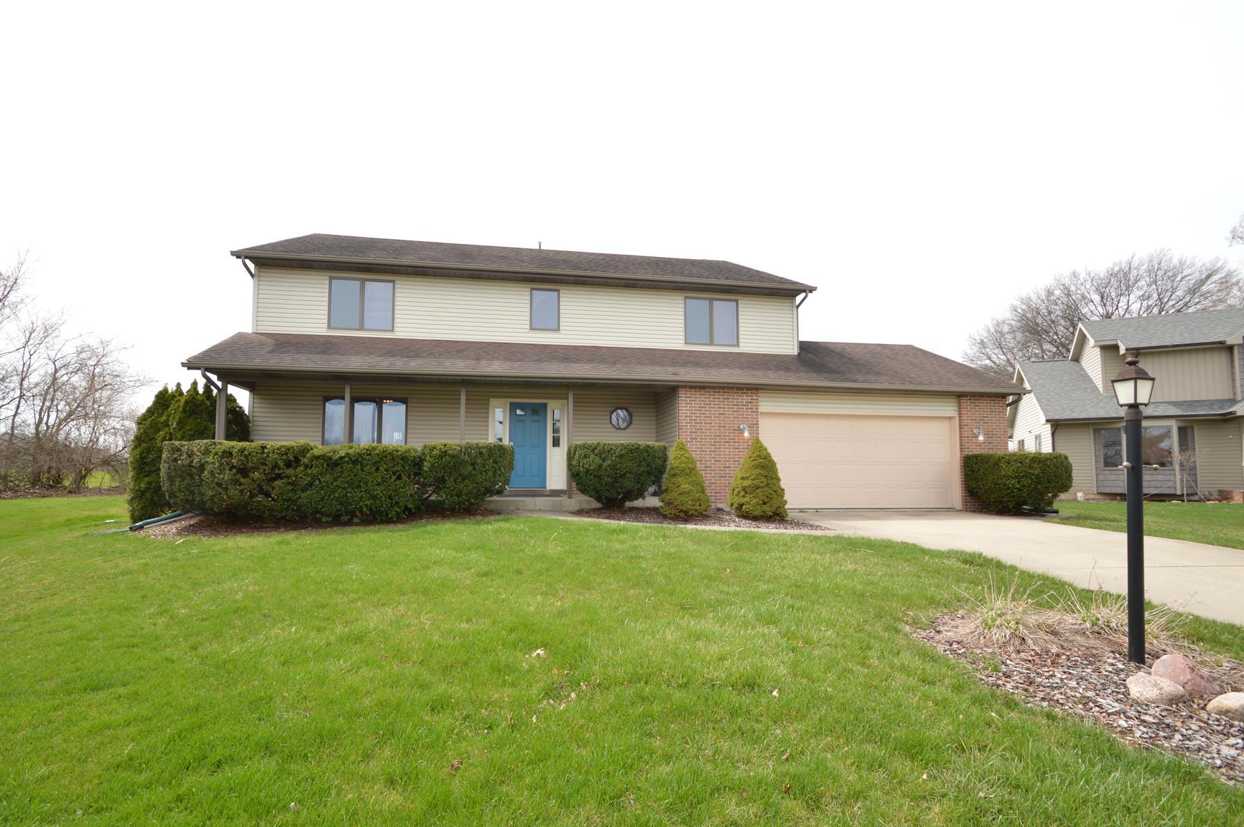 Property Photo:  7906 Moss Grove Place  IN 46825-3549 