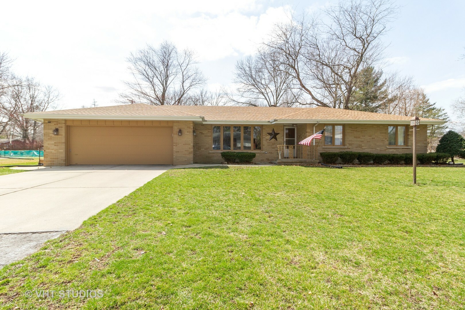 Property Photo: 213 Julie Drive IL 60901