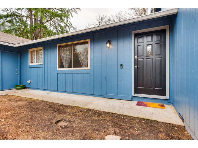 Property Photo: 8787 SW Becker Dr OR 97223