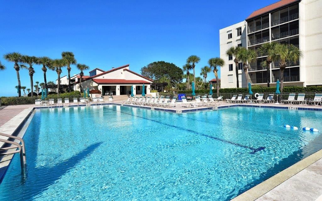 Property Photo: 1945 Gulf Of Mexico Drive M2-113 FL 34228