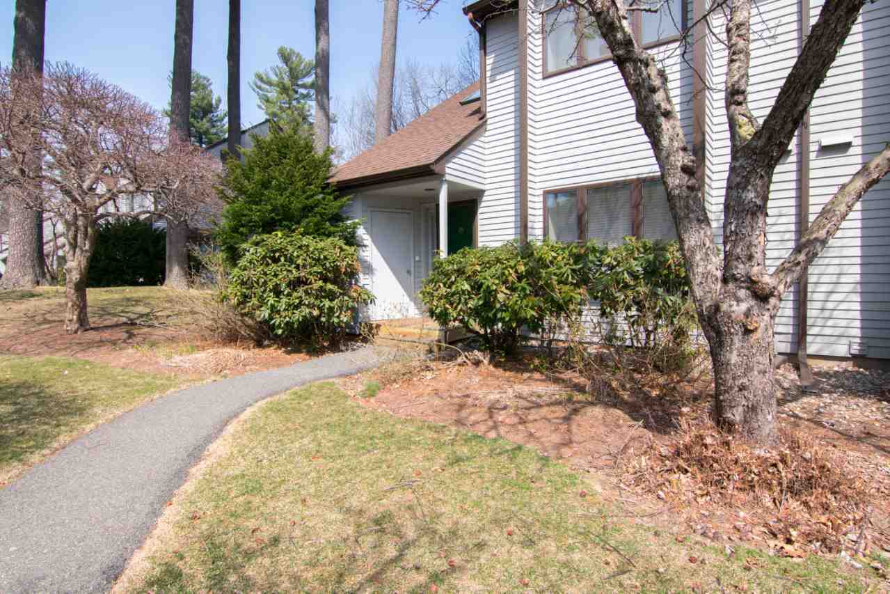 Property Photo:  41 Pondview Drive  NH 03054 