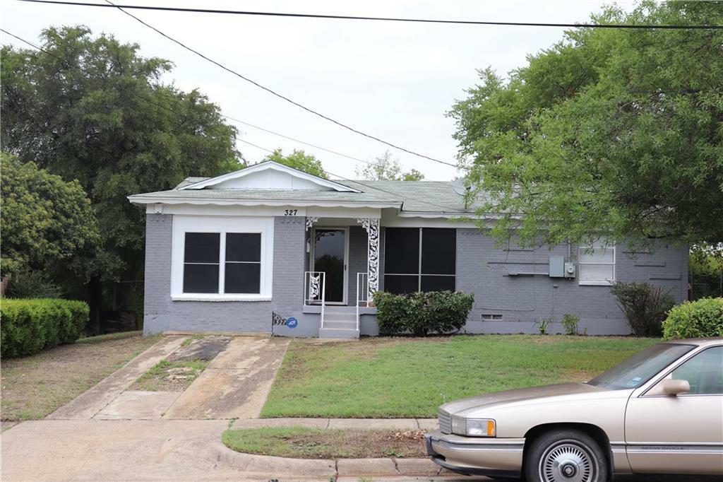 Property Photo: 327 Fordham Road TX 75216
