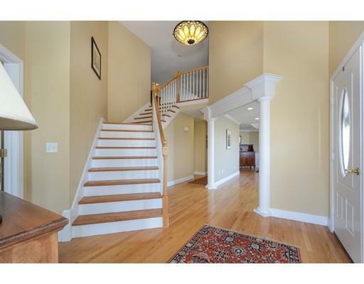 Property Photo:  20 Victoria Dr 9  MA 01542 