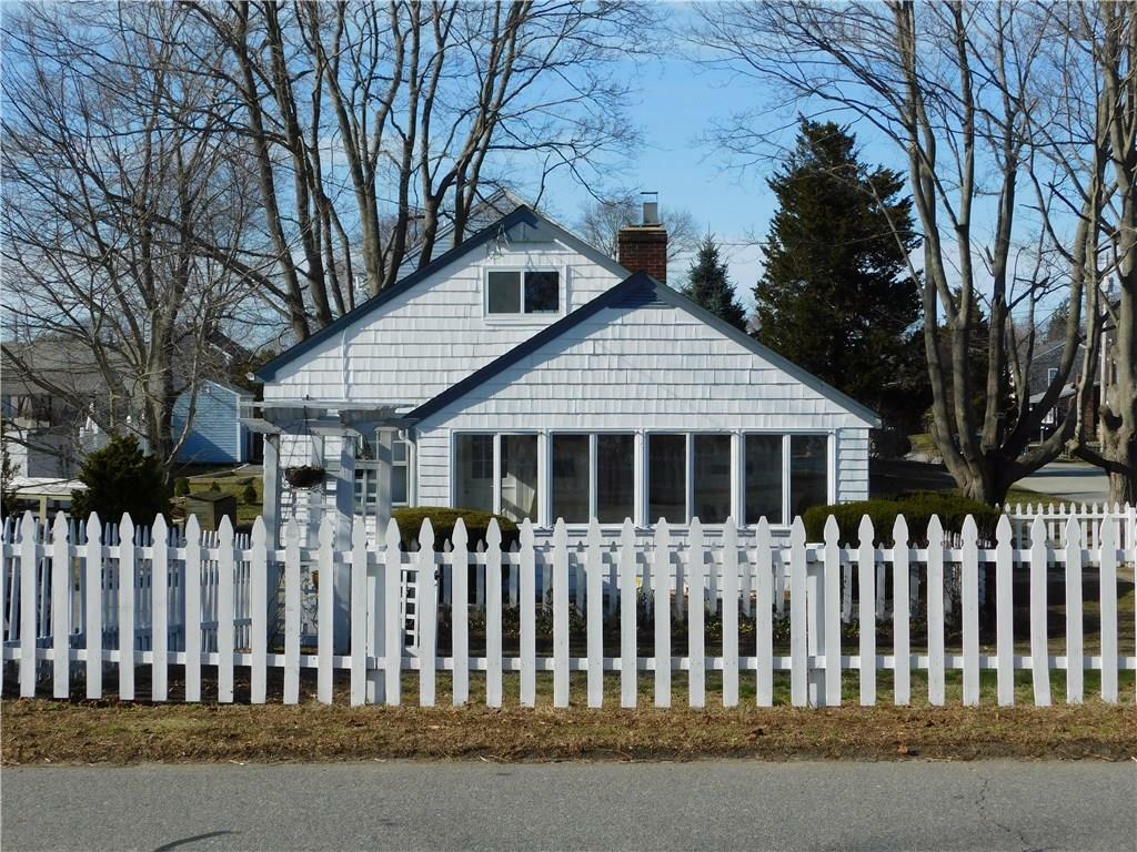 Property Photo:  8 Foxboro Av  RI 02871 