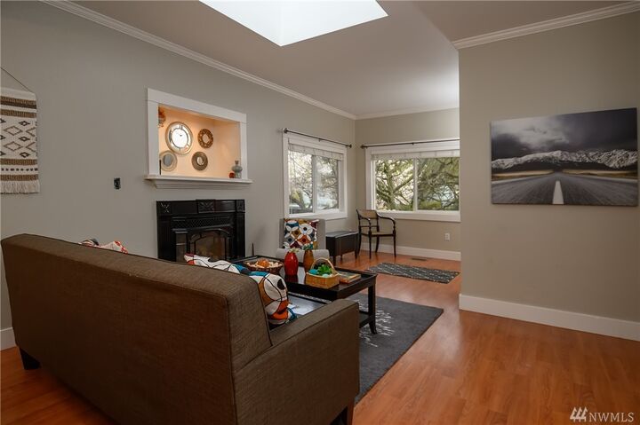 Property Photo: 326 NW 83rd St WA 98117