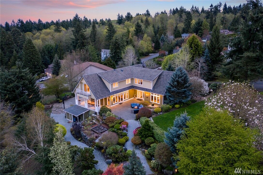 Property Photo:  6014 Indian Trail NE  WA 98422 