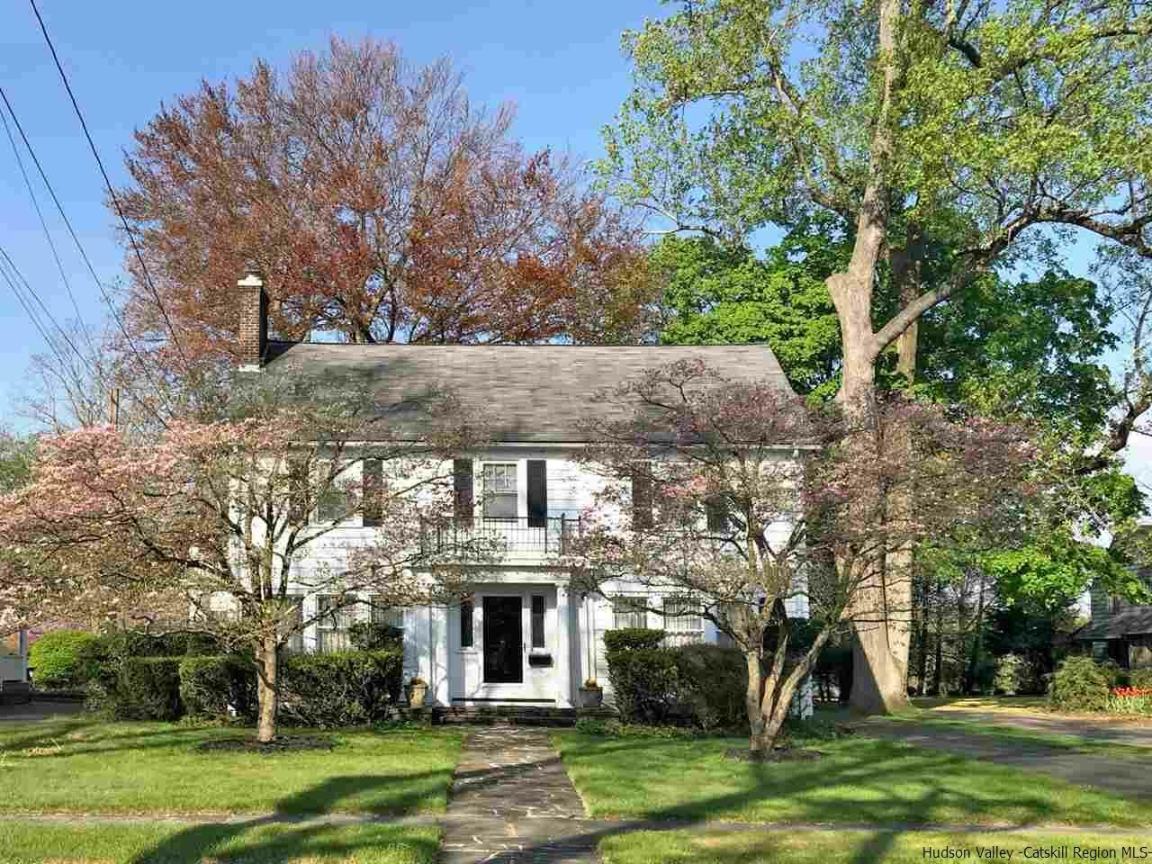 Property Photo:  169 N Manor  NY 12401 
