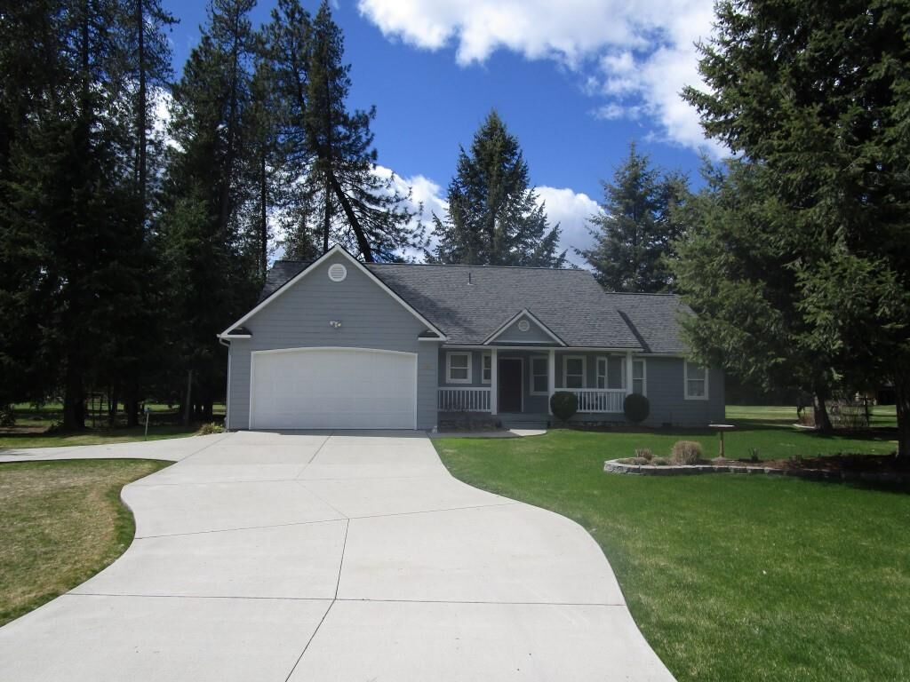 Property Photo: 118 W Trappers Loop WA 99109