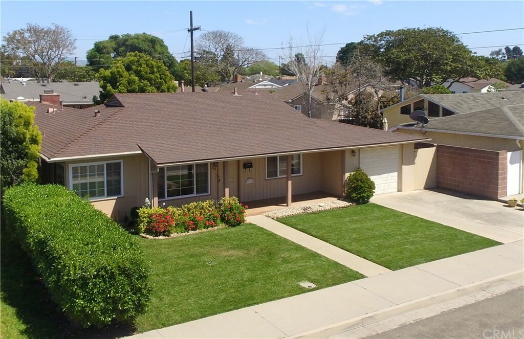 Property Photo:  236 Linda Drive  CA 93454 