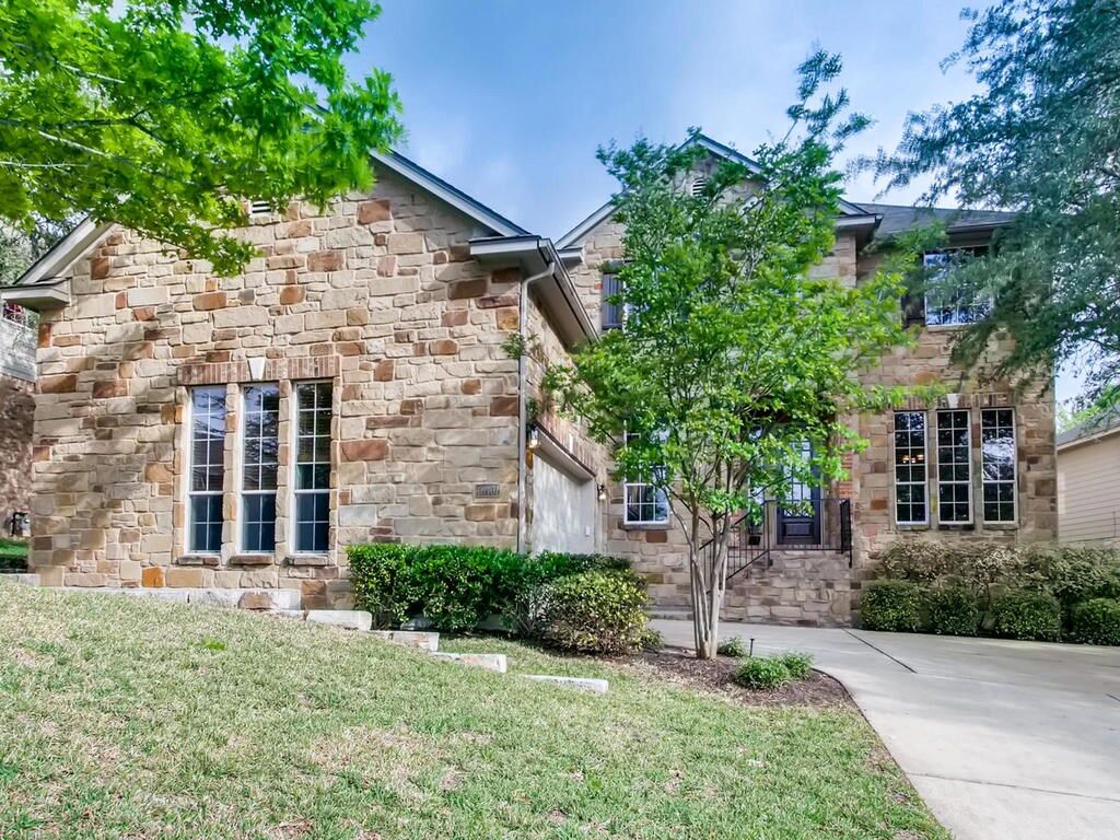 Property Photo: 10401 Chestnut Ridge Road TX 78726
