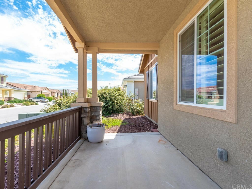 Property Photo: 11260 Avion Road CA 93422