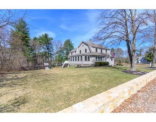 Property Photo: 103 Abbot St MA 01810