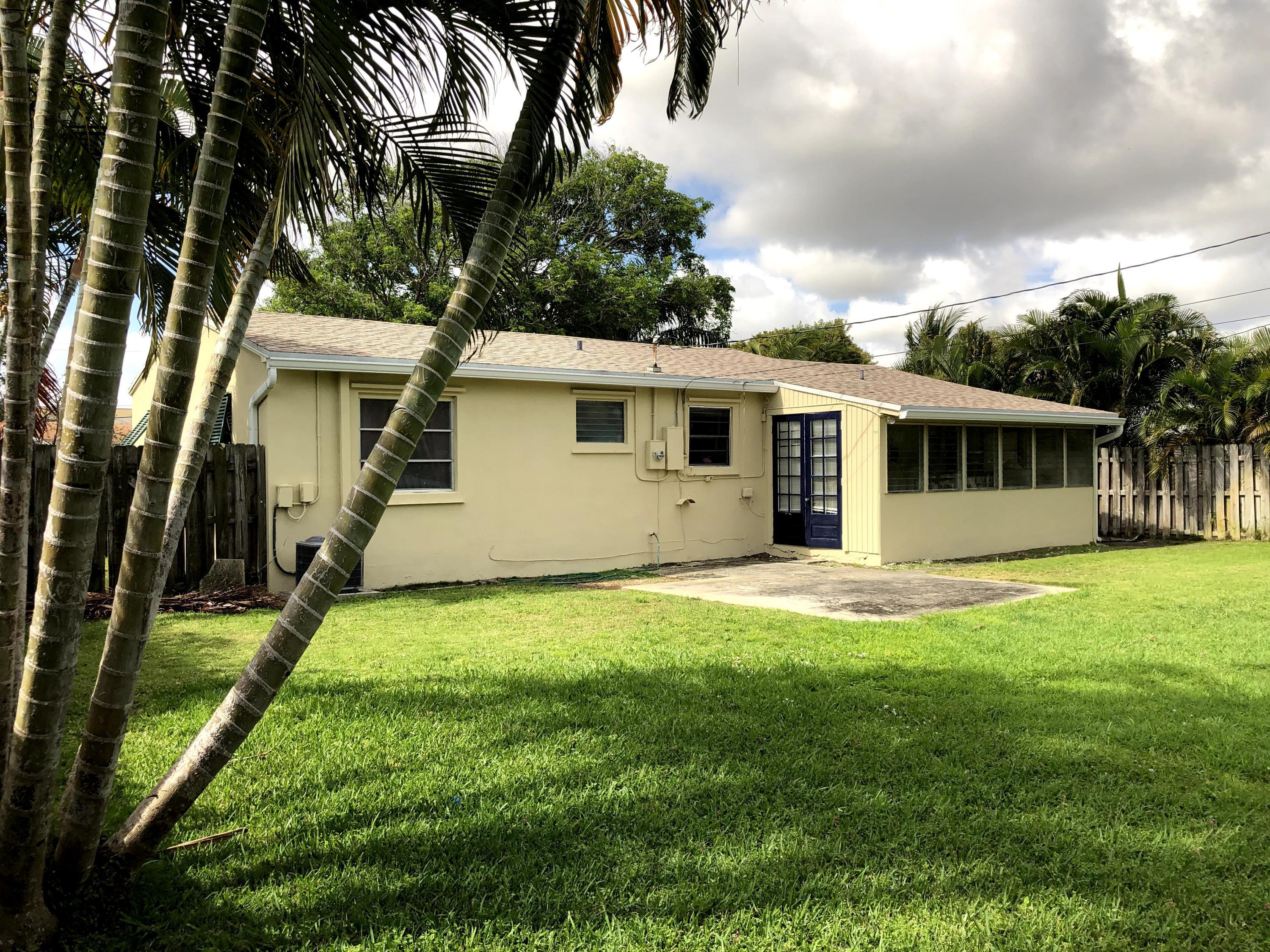 Property Photo:  349 Maddock Street  FL 33405 