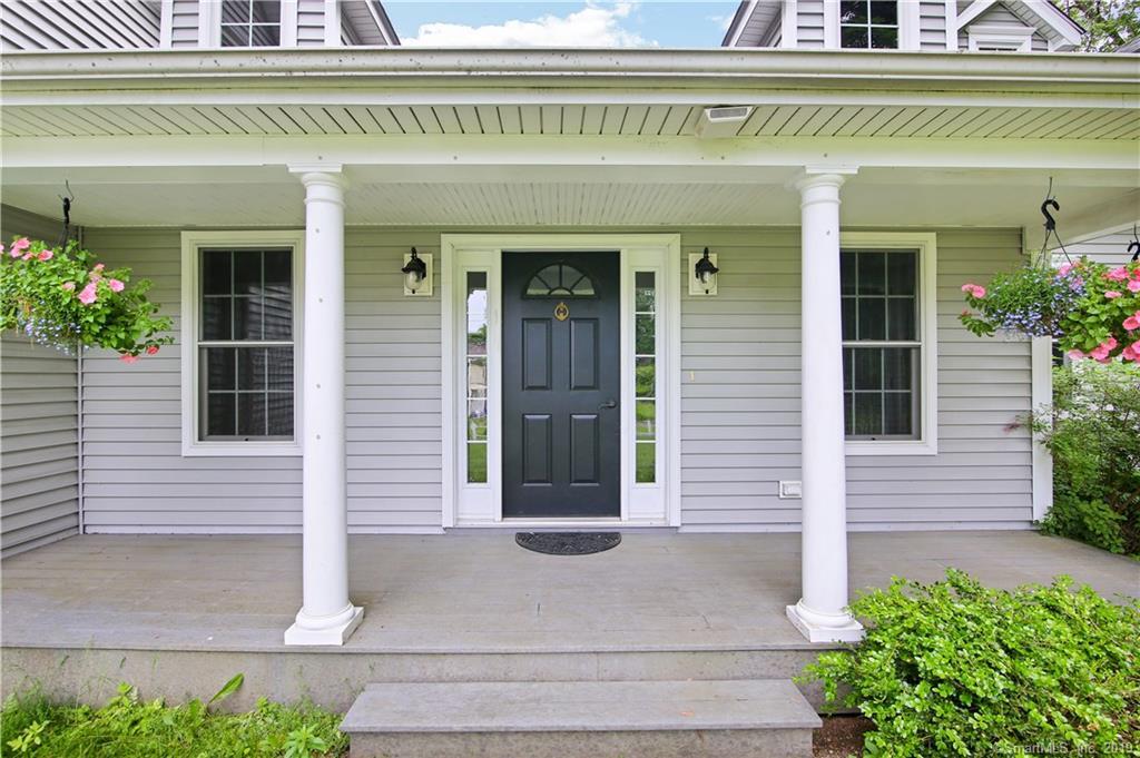 Property Photo:  173 Tashua Road  CT 06611 